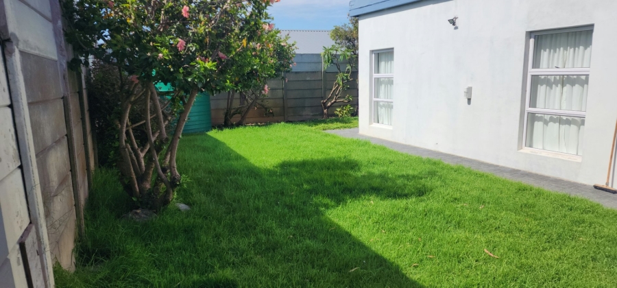 To Let 2 Bedroom Property for Rent in Surrey Estate Western Cape